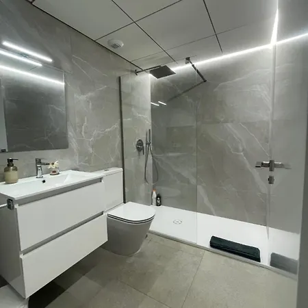 Iconic Alluba Alicante Luxury Bay דירה